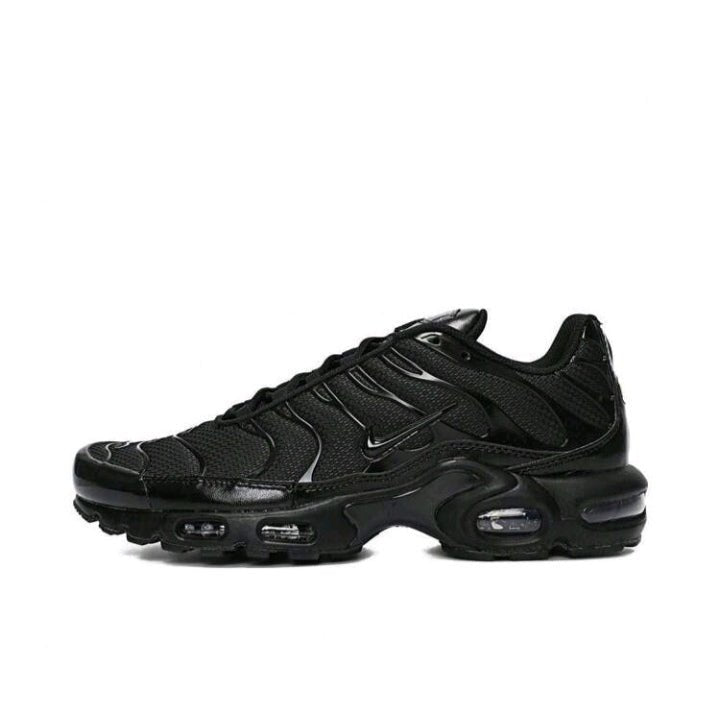 Nike AIR MAX PLUS Black Casual Sneakers - Style Stride Vault